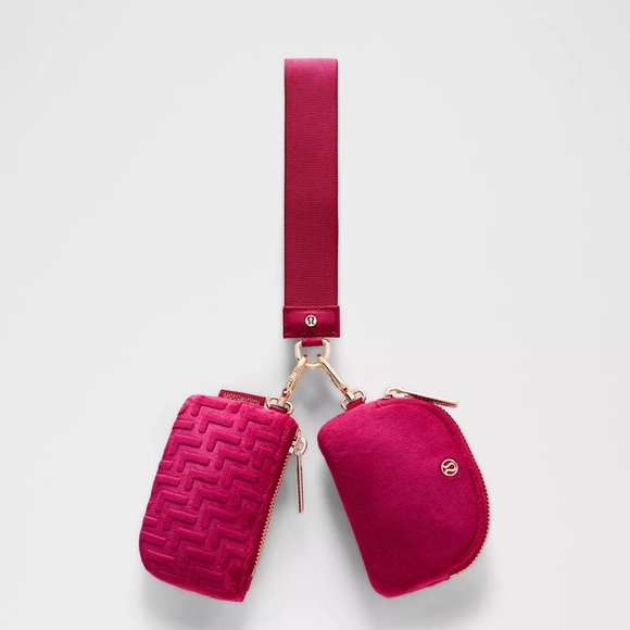 Lullulemon Dual Pouch Wristlet L Monogram Velvet - Picture 1 of 3